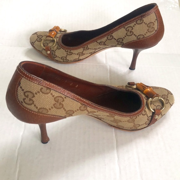 Gucci Shoes - Gucci Heels SZ 8B